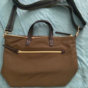 Stella and Dot olive green purse (PERFECT CONDITION)